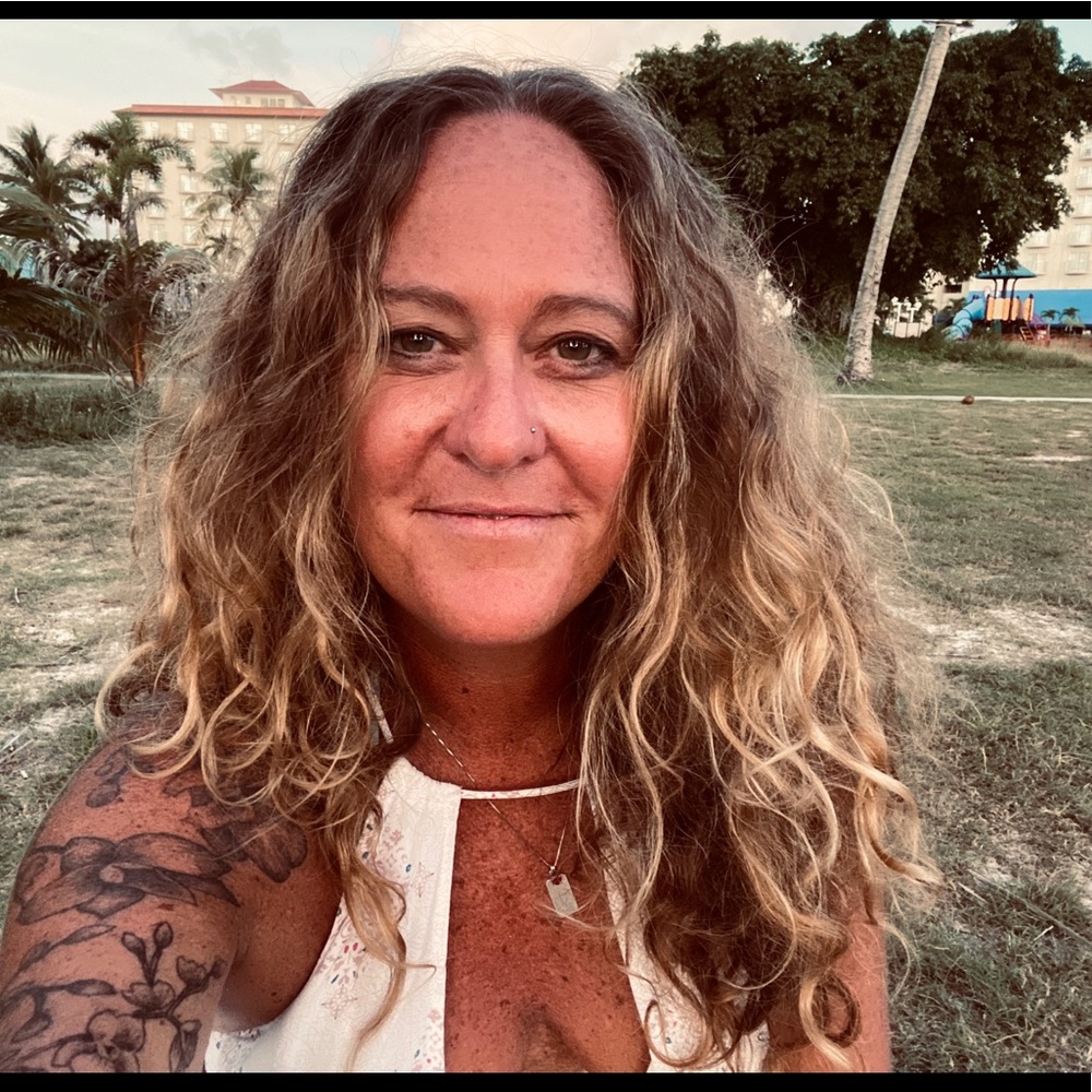 Meet your Posher, Christine